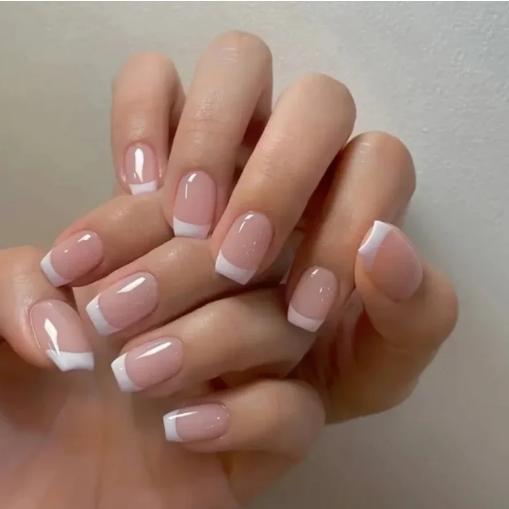 24 Pieces Fake Press On Nails